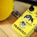 Joyo Tremolo effect pedal connected view JF-09