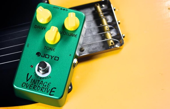 Joyo Vintage Drive effects pedal JF-01 connected view